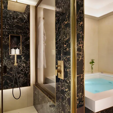 Hotel Fh55 Grand Palatino 4*