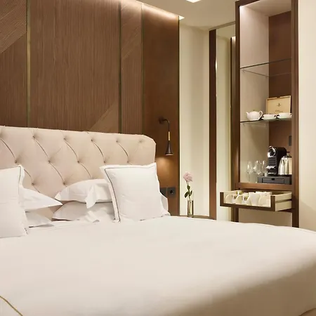 Fh55 Grand Palatino Hotel 4*