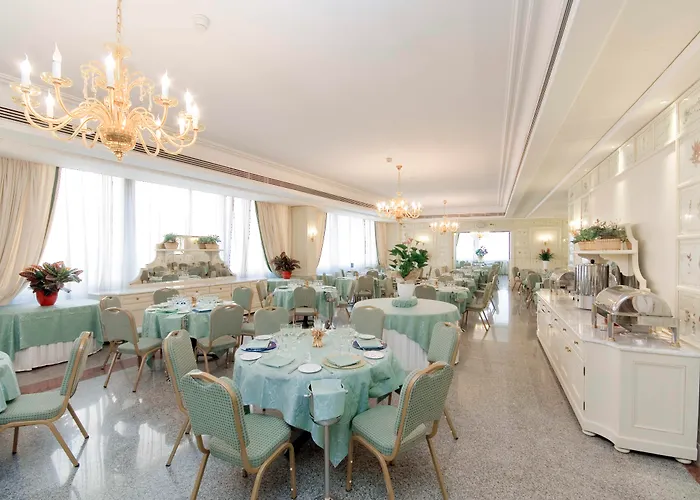 Fh55 Grand Palatino 酒店 4*