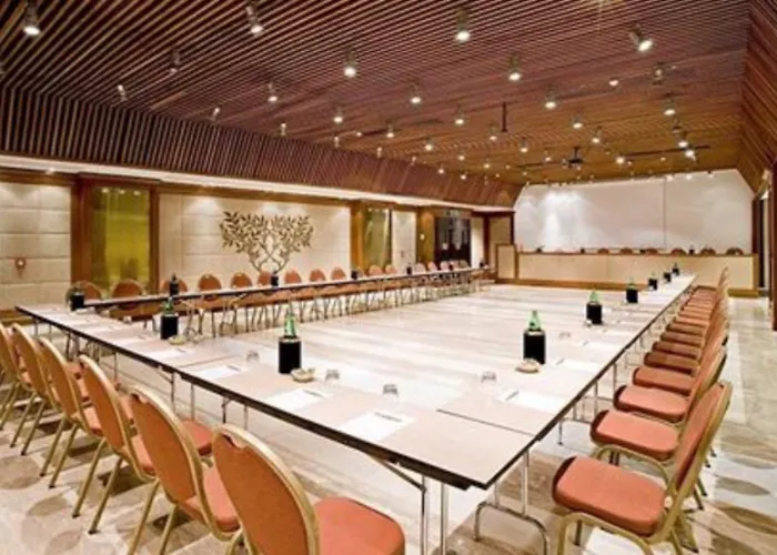 Fh55 Grand Palatino 酒店