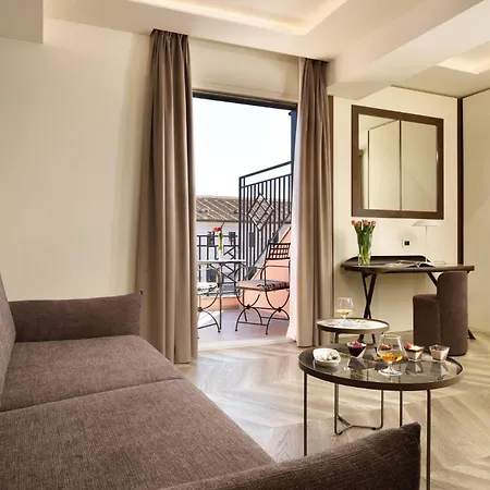 Fh55 Grand Palatino Hotel 4*