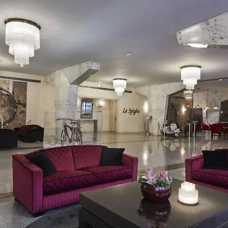 Hotel Fh55 Grand Palatino Rzym