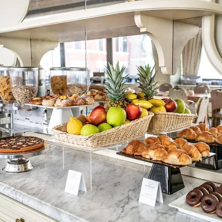 Fh55 Grand Palatino Róma